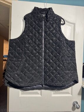 Athleta Whisper Featherless Lux Velvet Puffer Vest 3X Black Quilted Full Zip